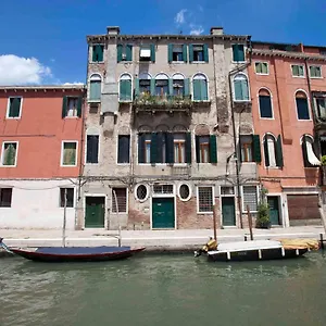 Apartment Di.gianfranco Piano Nobile